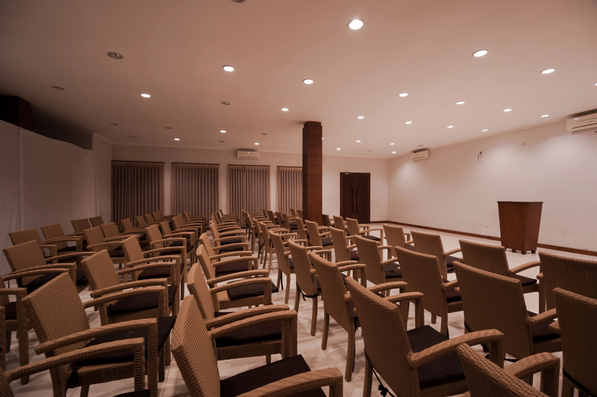 Surya Kencana Seaside Hotel