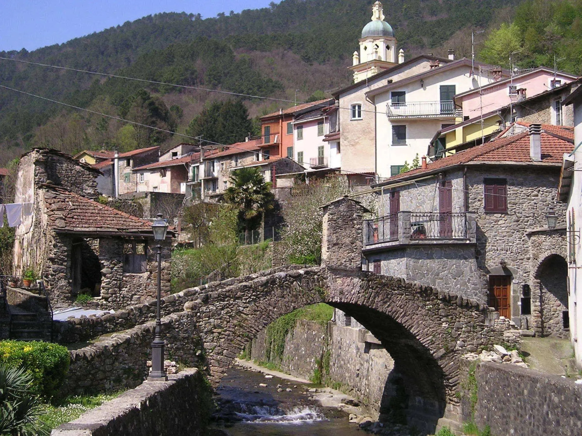 Antica Porta delle Cinque Terre