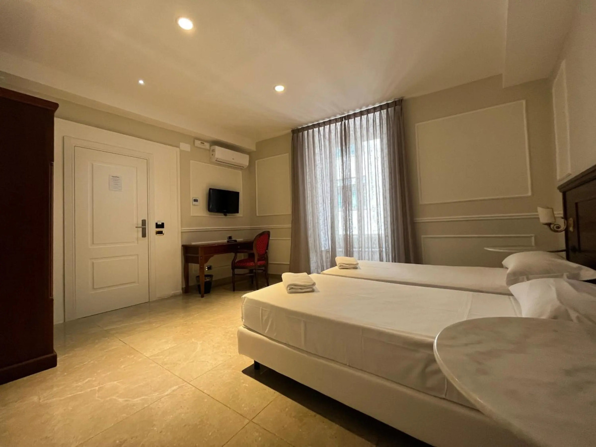 Napolit'amo Hotel Principe