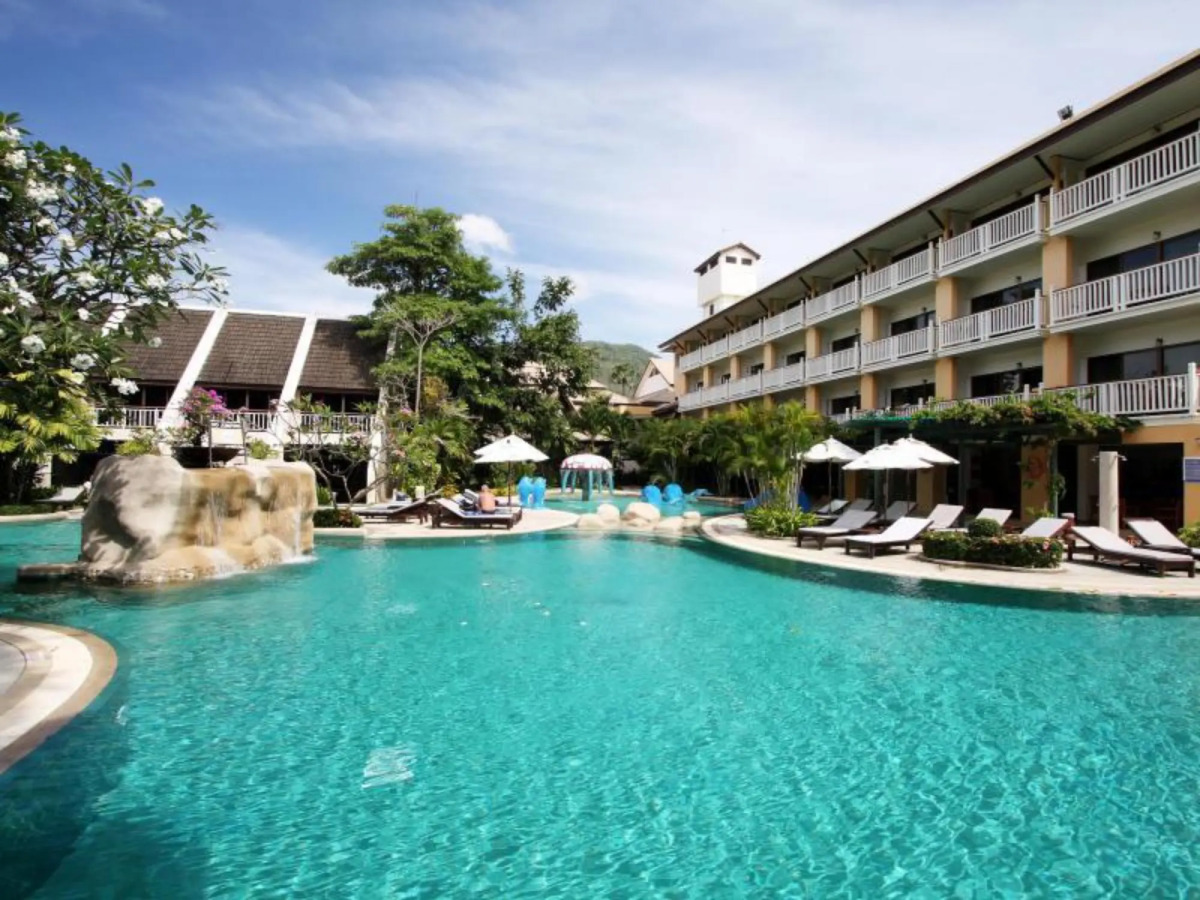 Thara Patong Beach Resort & Spa