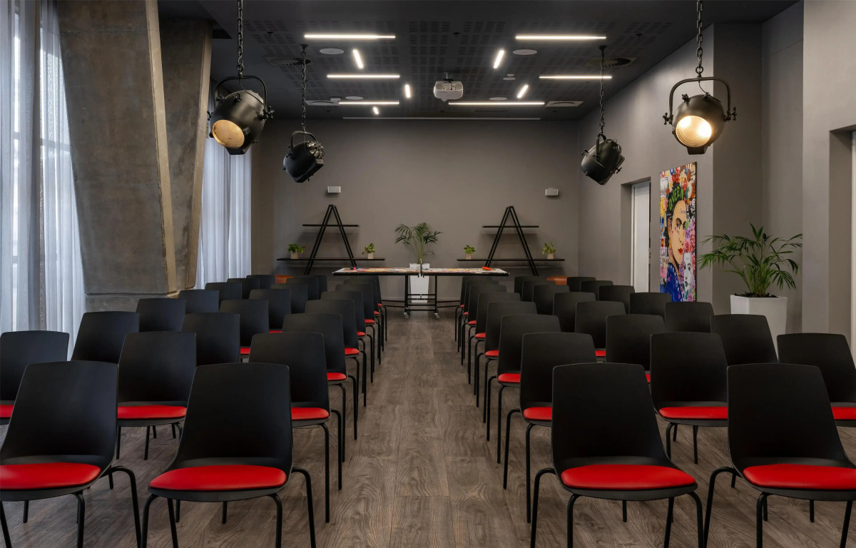 Radisson RED V&A Waterfront, Cape Town