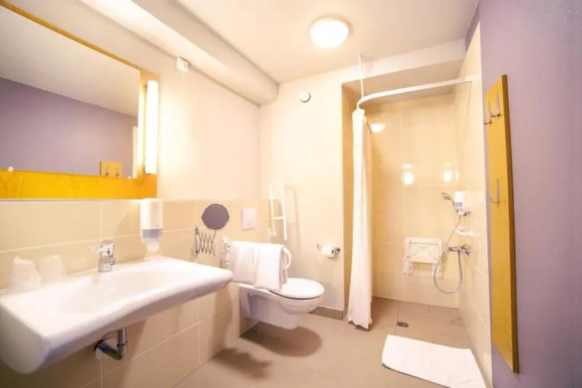 Hotel B&B Wrocław Centrum