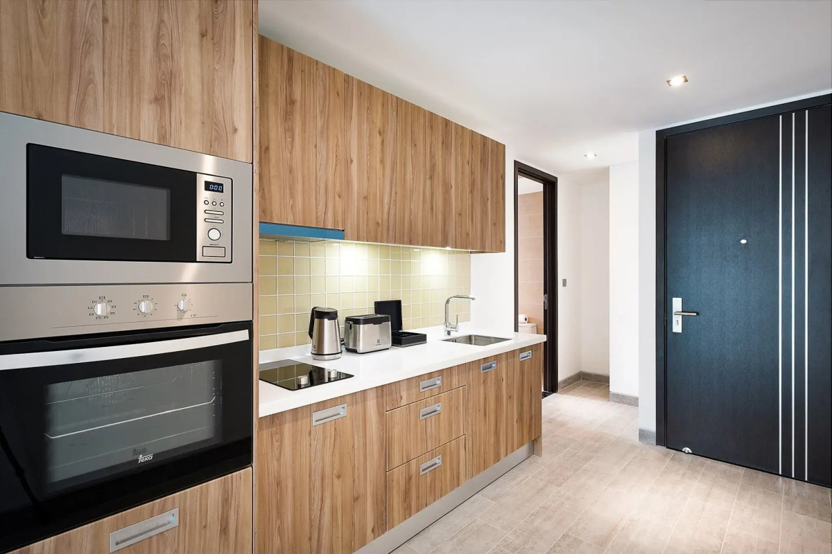 Absolute Twin Sands Resort & Spa