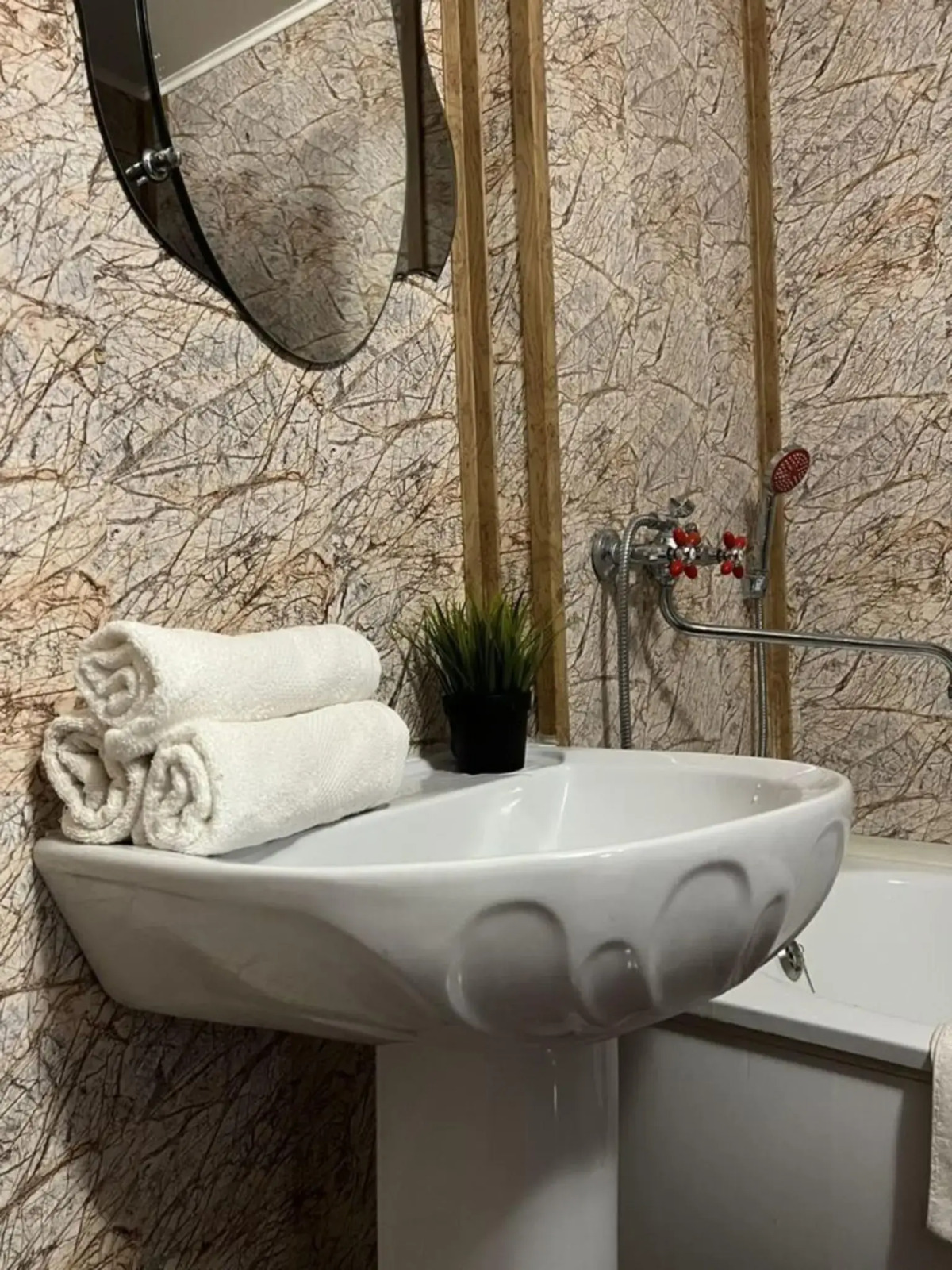 Апартаменты на улице Комарова 61