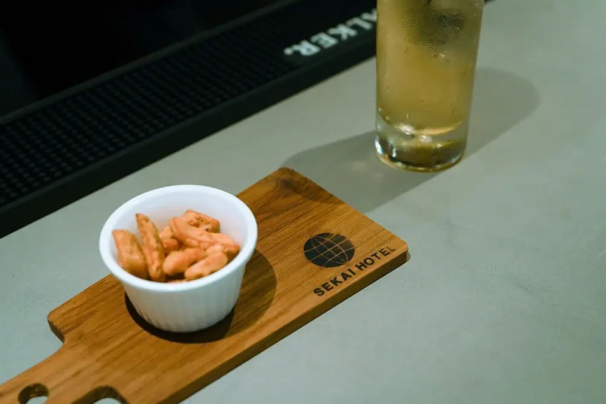 SEKAI HOTEL Deep Osaka Experience - Hostel