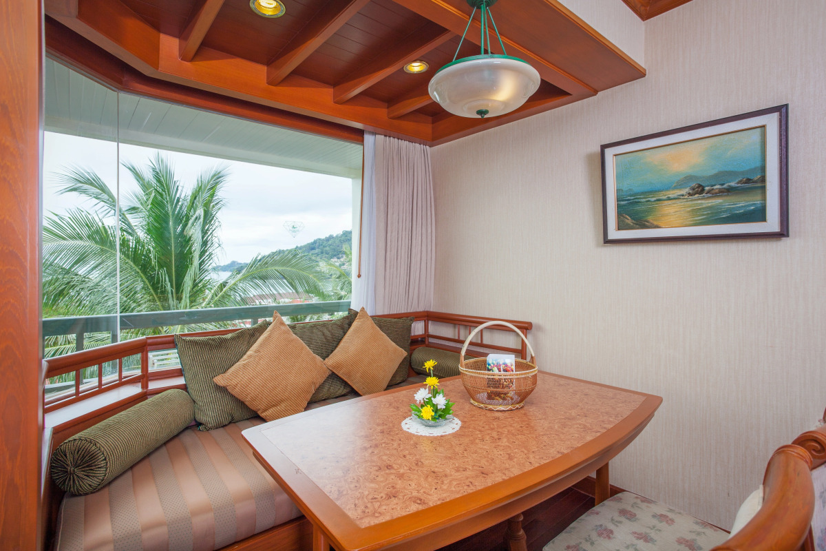 Diamond Cliff Resort & Spa, Patong Beach