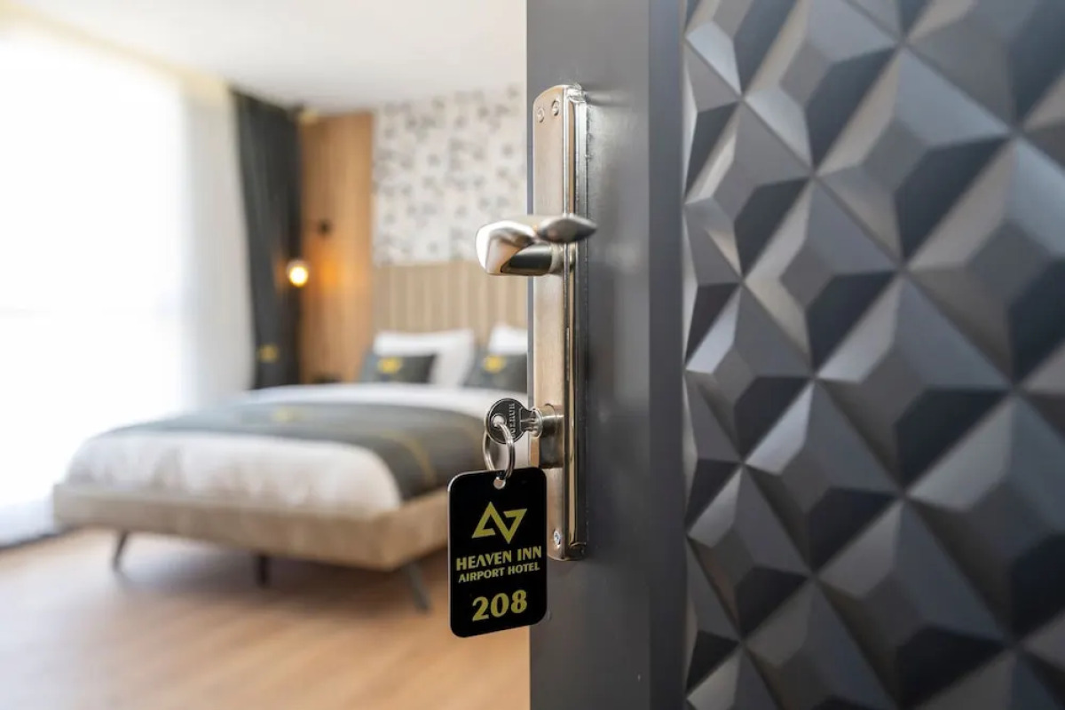 Heaven Inn Airport Hotel