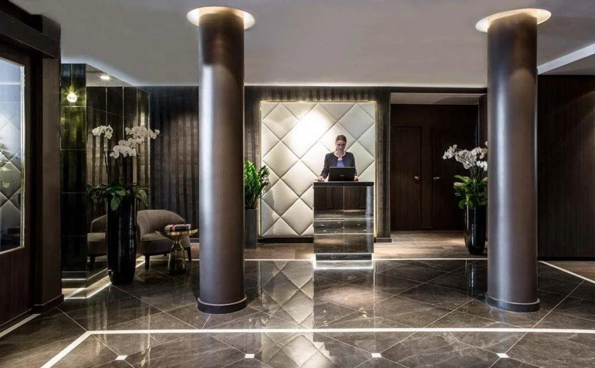 Le Parisis Paris Tour Eiffel