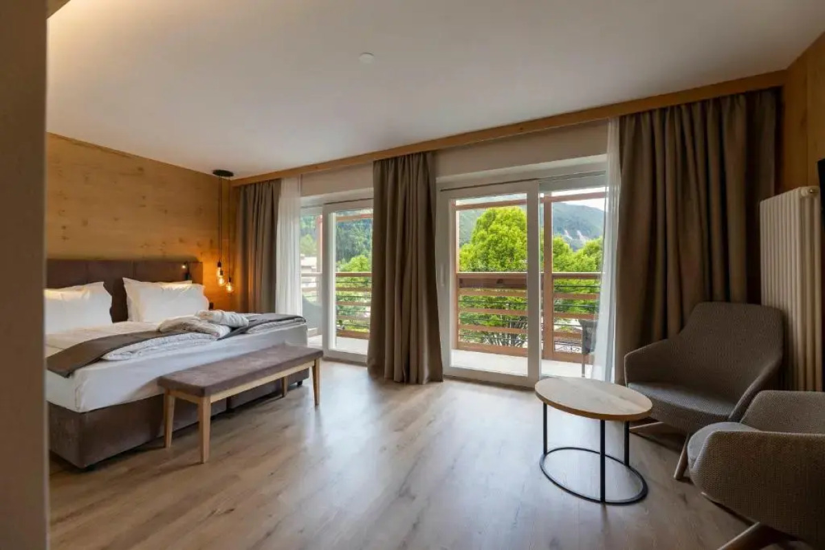 Lido Hotel & Apartments