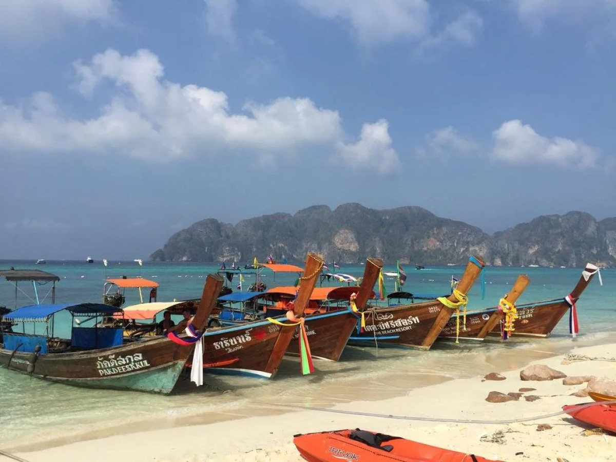 Phi Phi Uphill Cottage