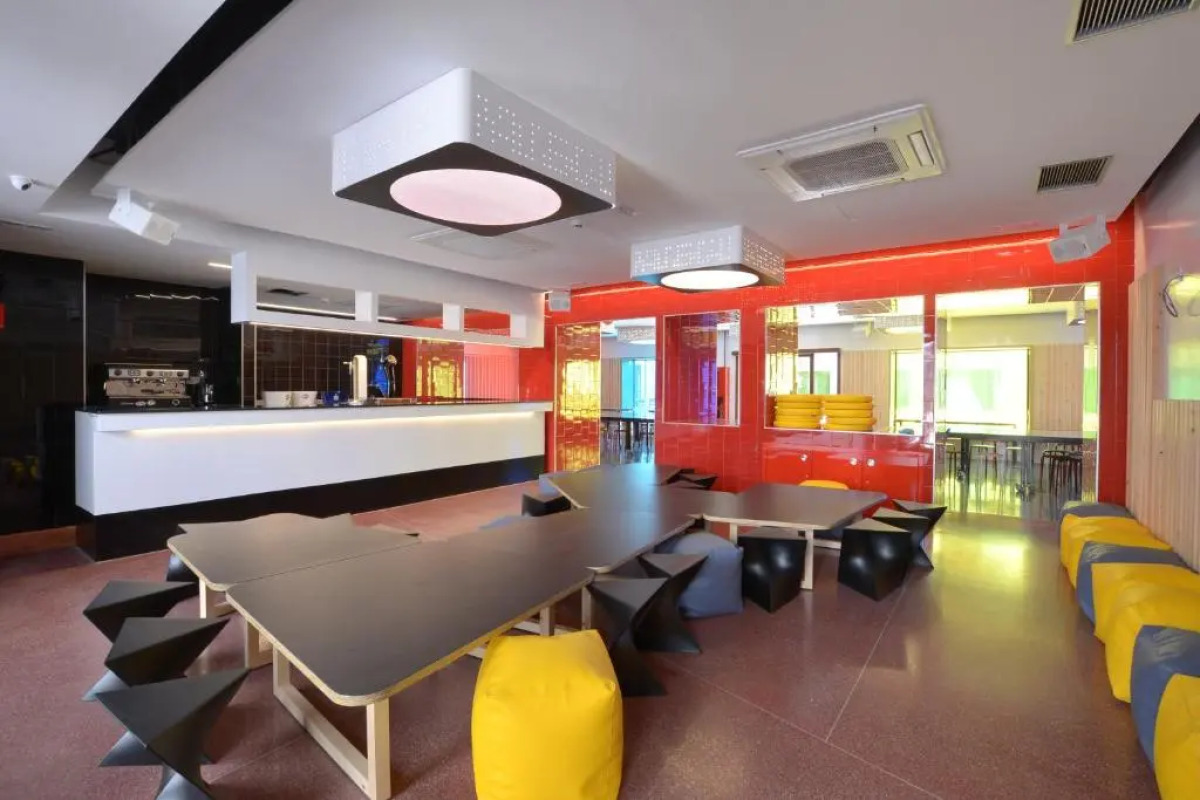 AMISTAT Island Hostel Ibiza - ALBERGUE JUVENIL