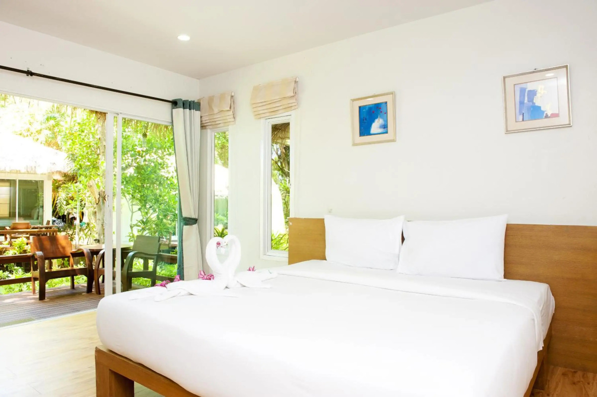 Larissa Samed resort