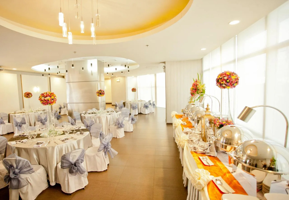 The Exchange Regency Residence Hotel