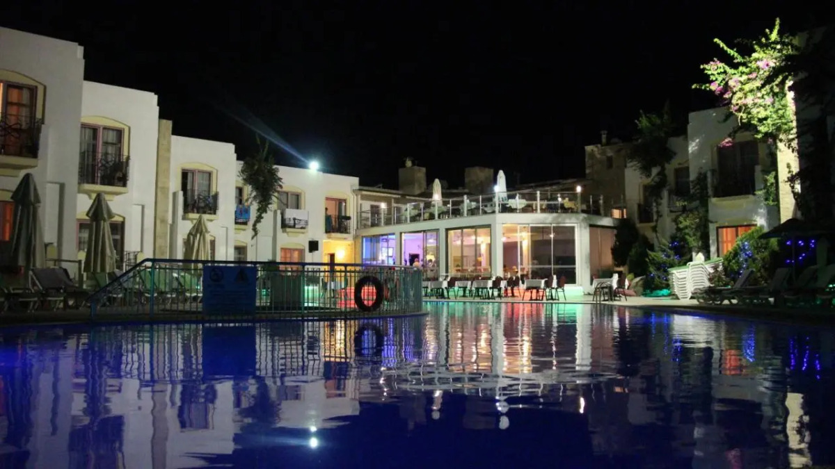 Serpina Hotel - Adults Only