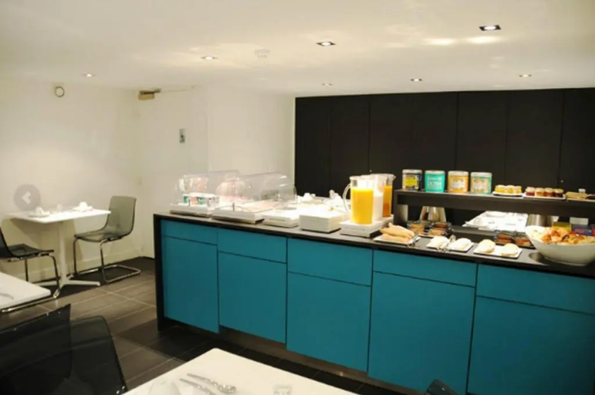 Hotel Arc de Triomphe Etoile