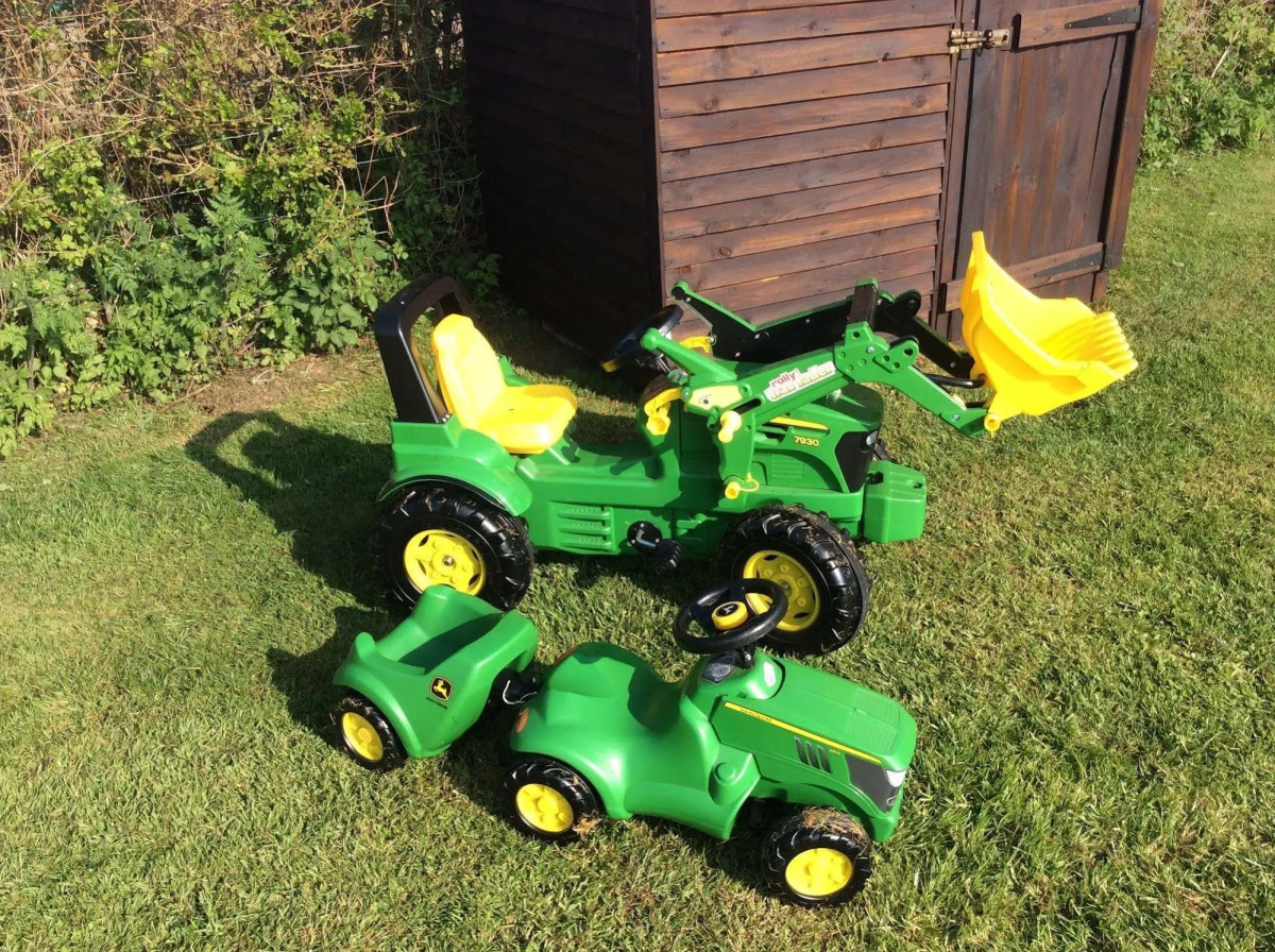 Dawn Chorus Holidays