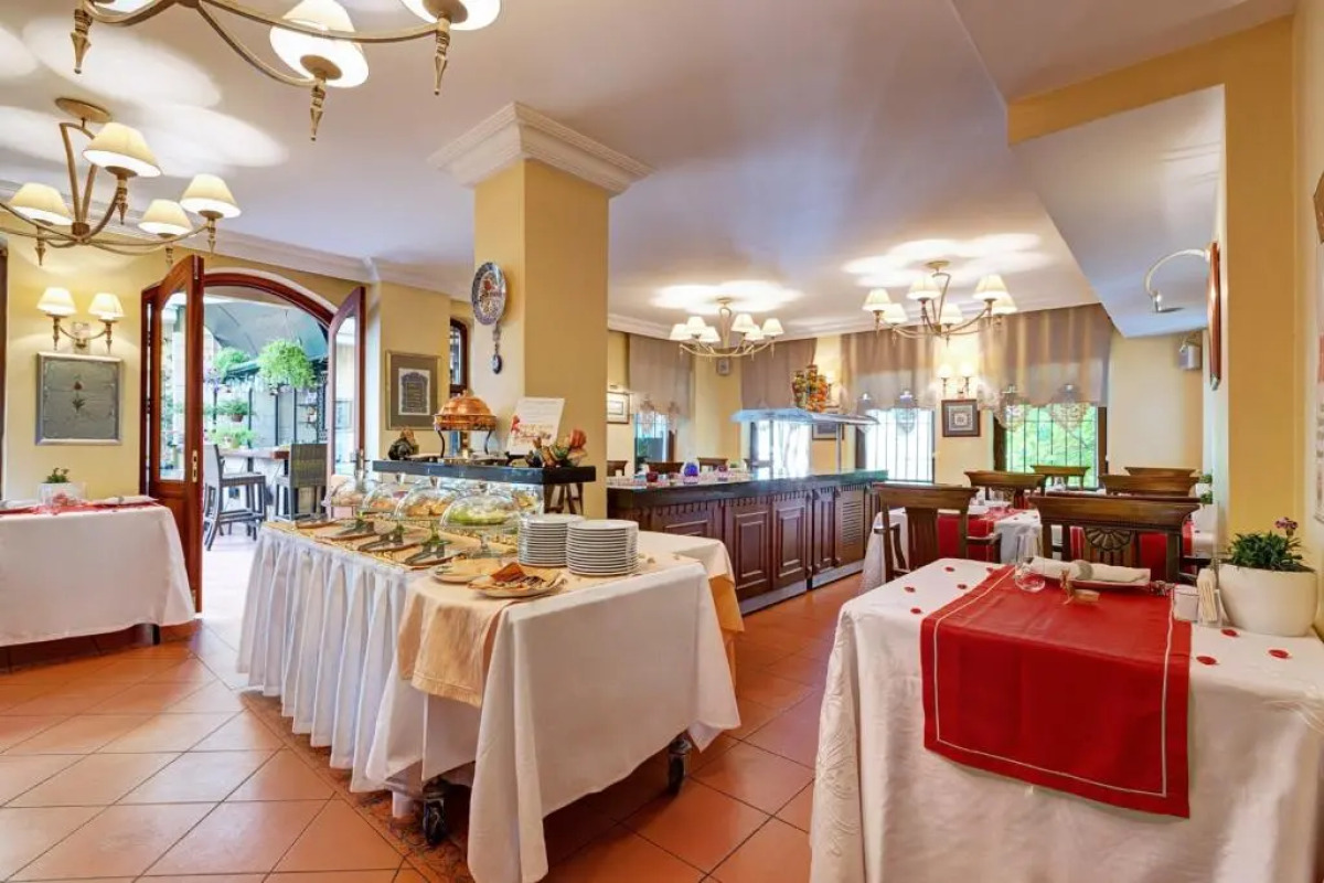 Arena Hotel - Special Class