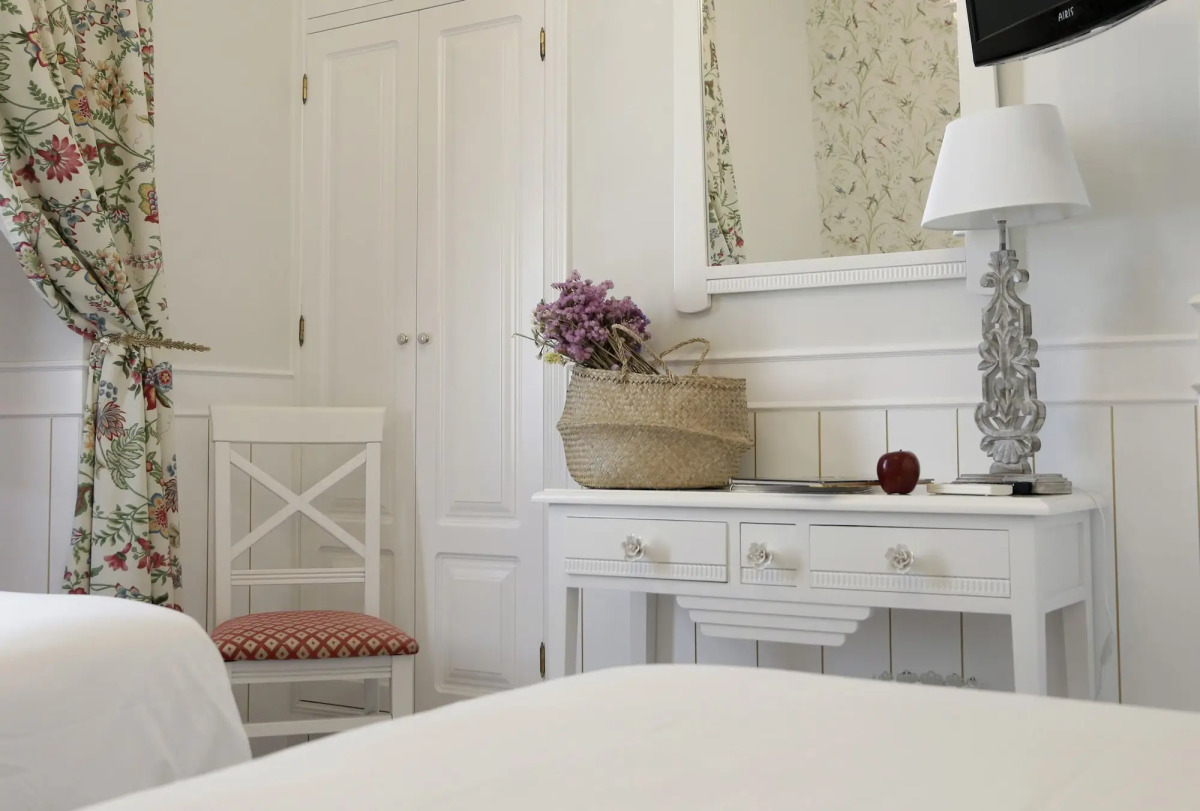 Basic Hotel Puerta de Sevilla