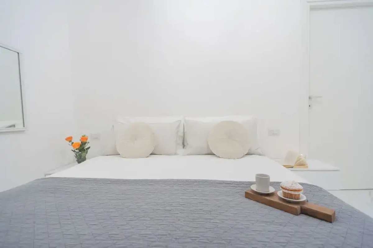 Luce Apartment by Rent all Como