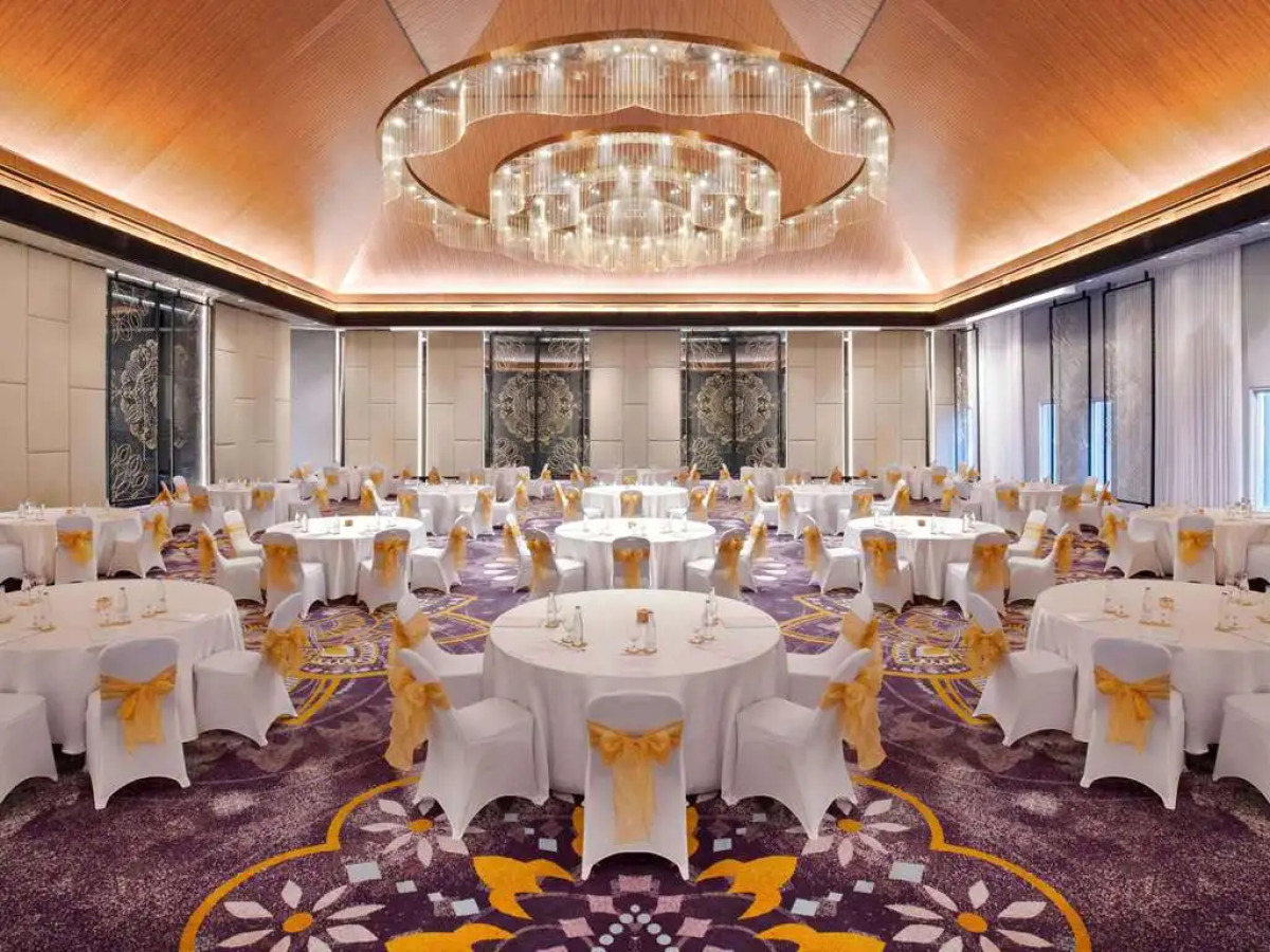 Отель Grand Mercure Bali Seminyak