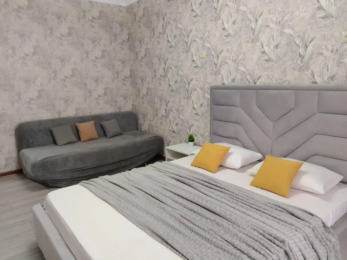 Апартаменты на улице Тлостанова 32