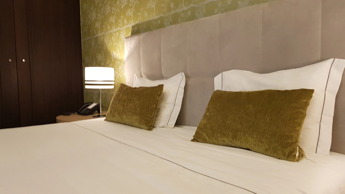 Santa Cruz Village Hotel