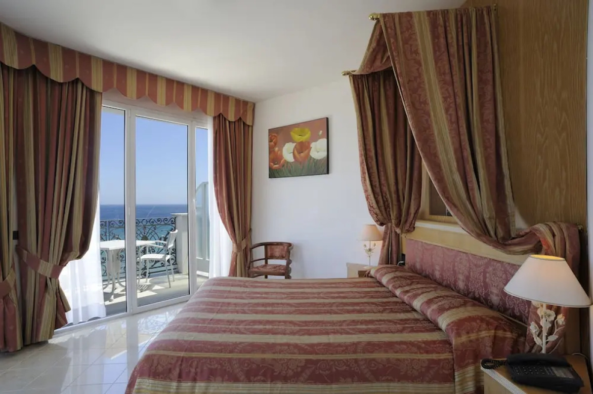 Grand Hotel Mediterranee