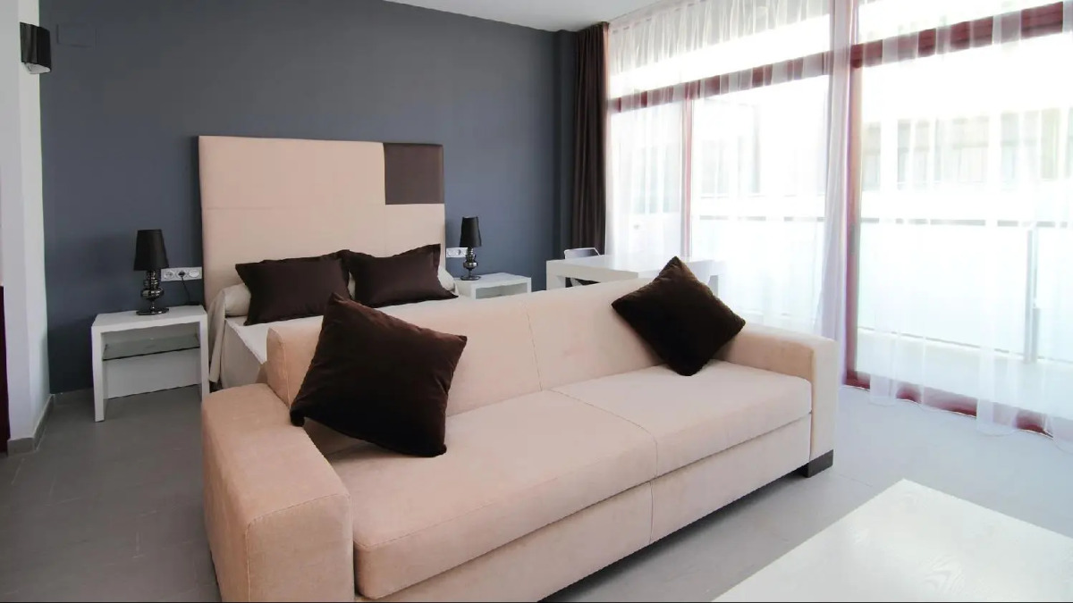 Apolo Suites Rentalmar