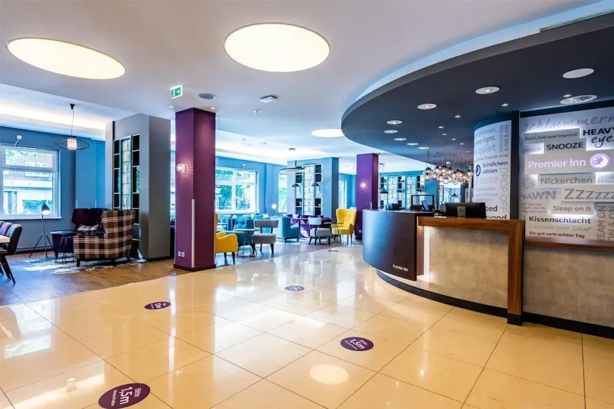 Premier Inn Hamburg City Alster
