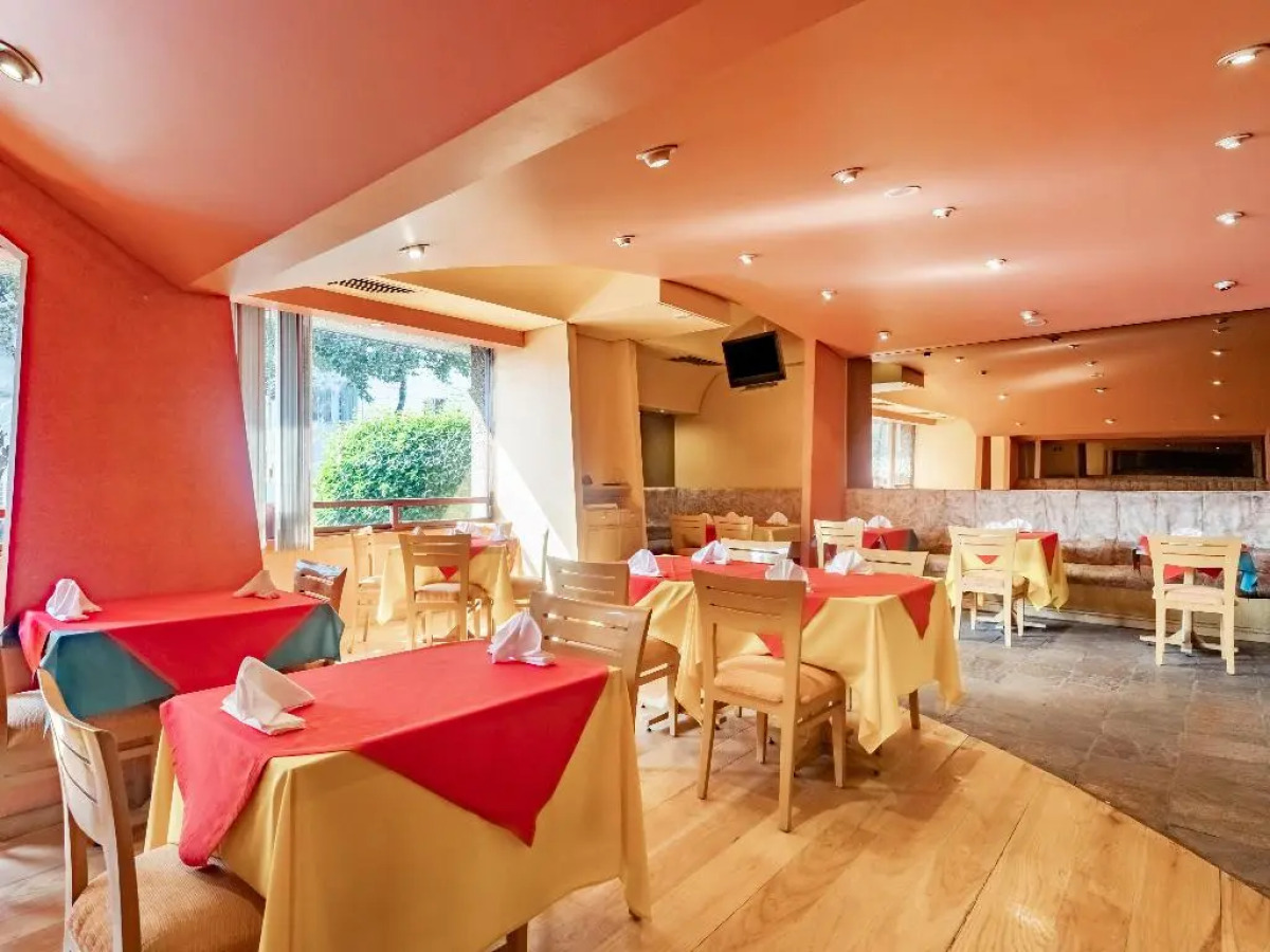 Capital O Andrade, Mexico City