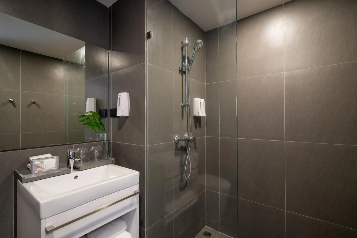 Travelodge Phuket Town