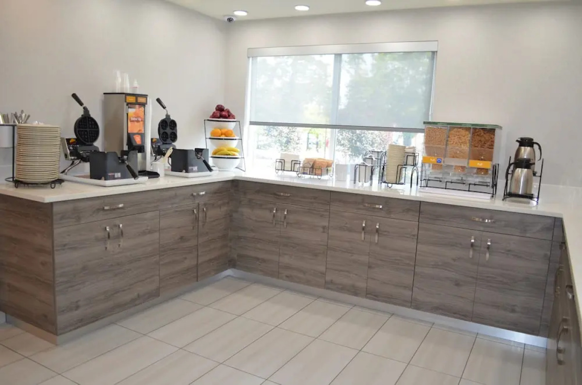 Comfort Inn & Suites Beaverton - Portland West