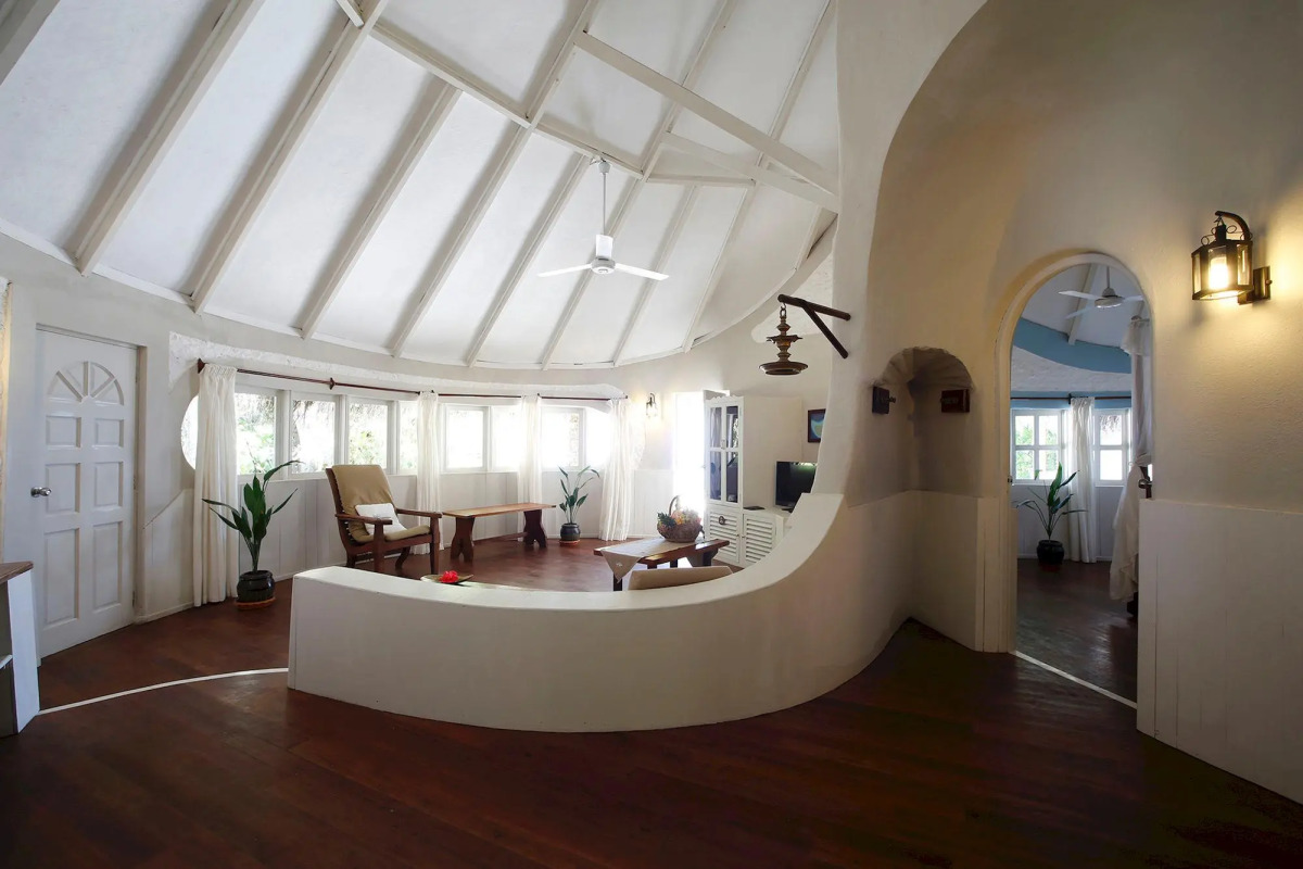 Nika Island Resort & Spa