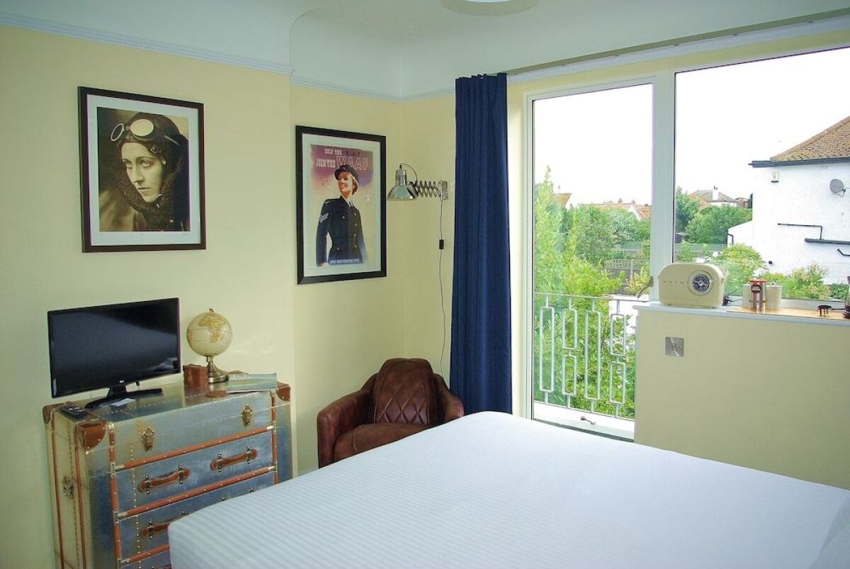 Twentieth Century B&B