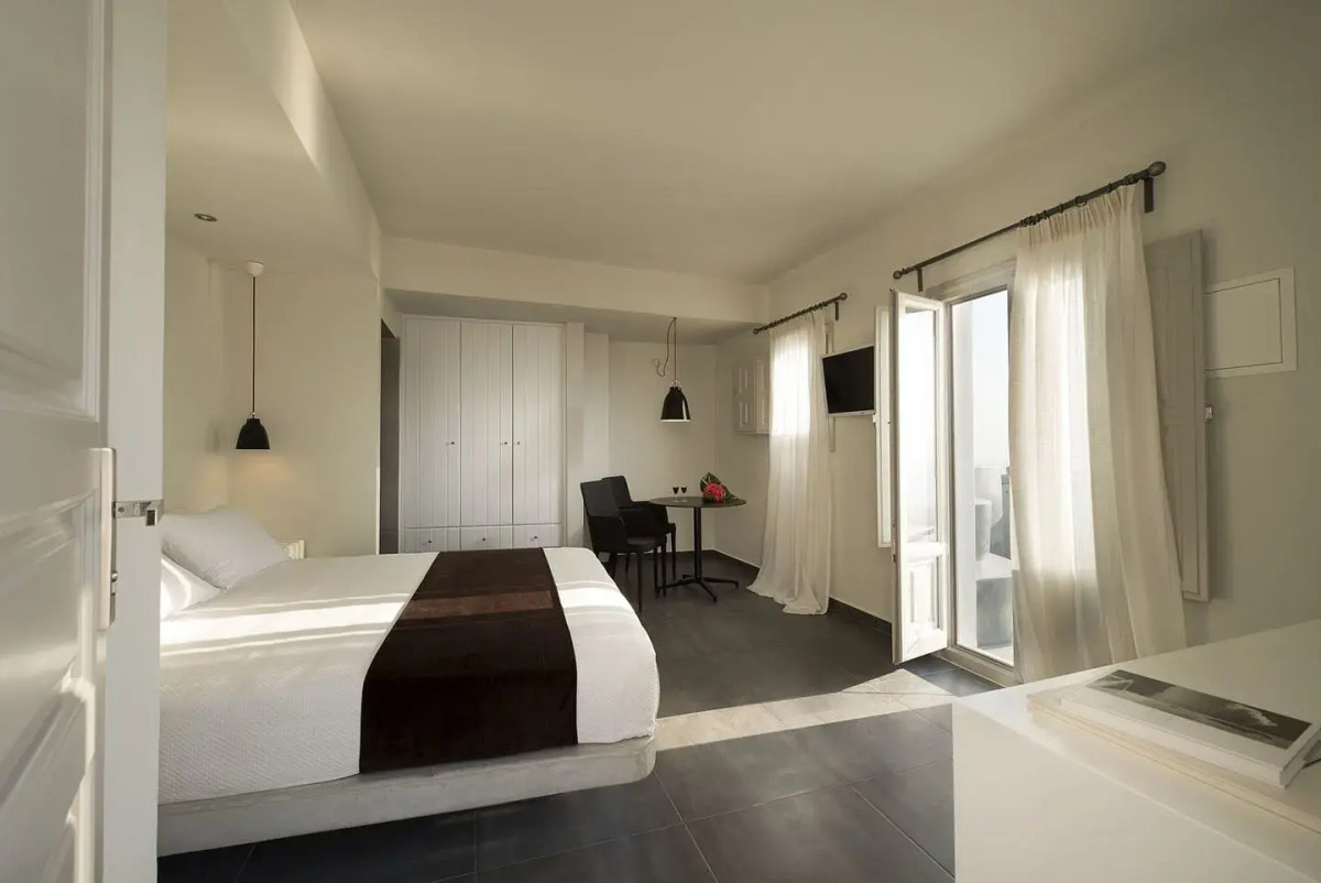 Regina Mare Adults Only