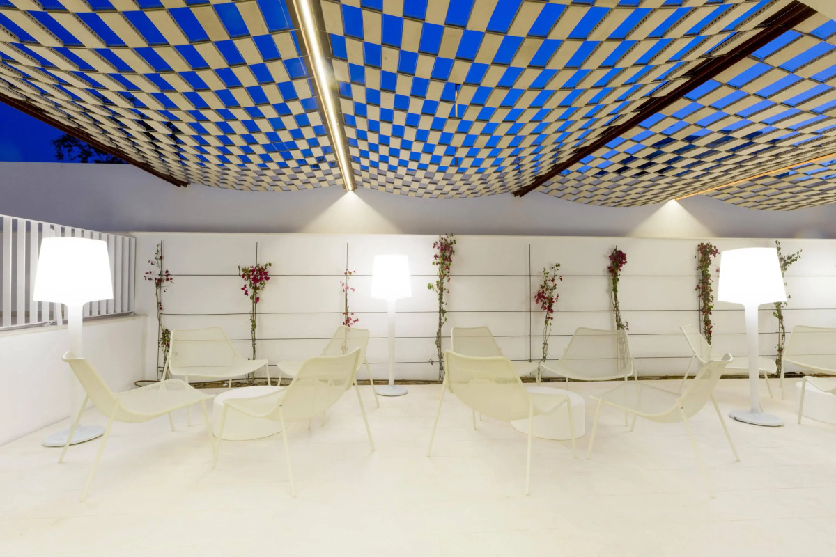 Ebano Hotel Apartments & Spa