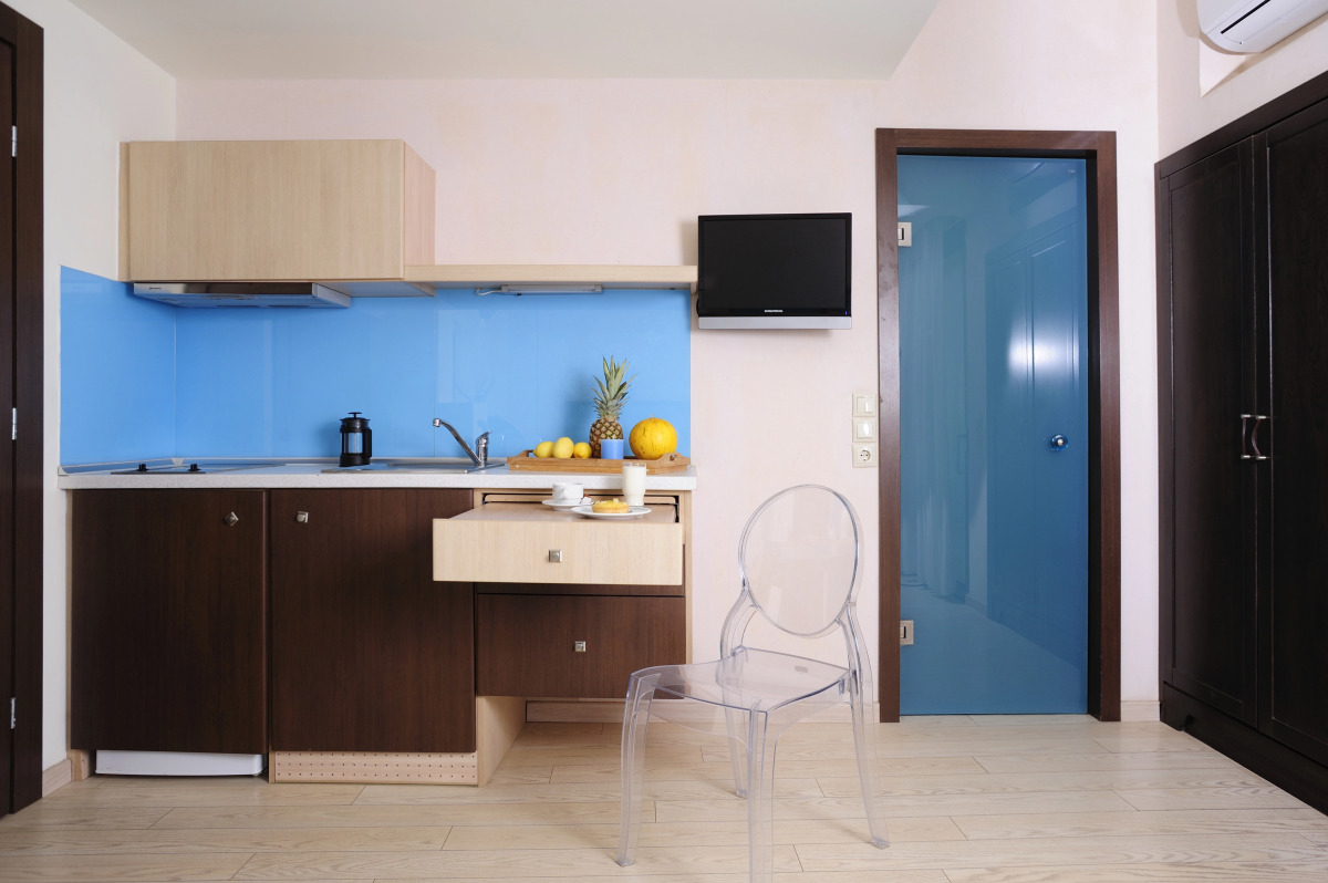 Steris Elegant Beach Hotel