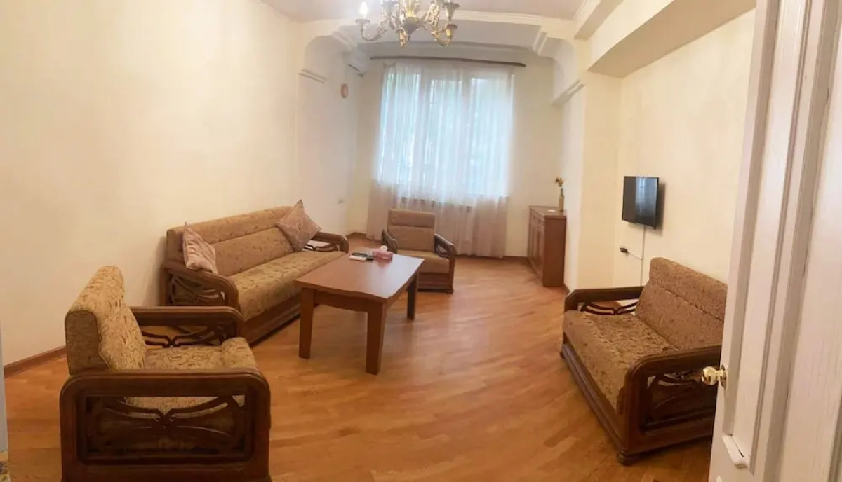 Domino Yerevan Hostel & Tours