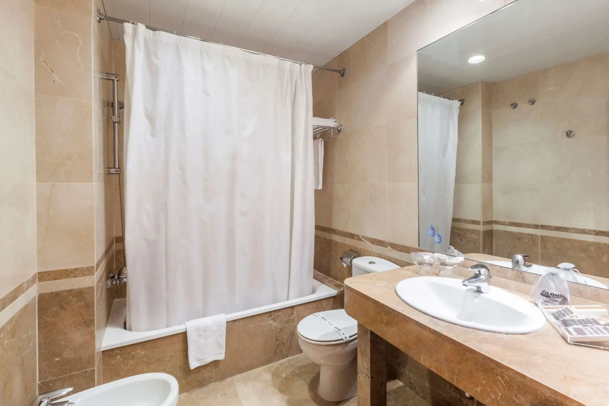 Catalonia Excelsior Hotel