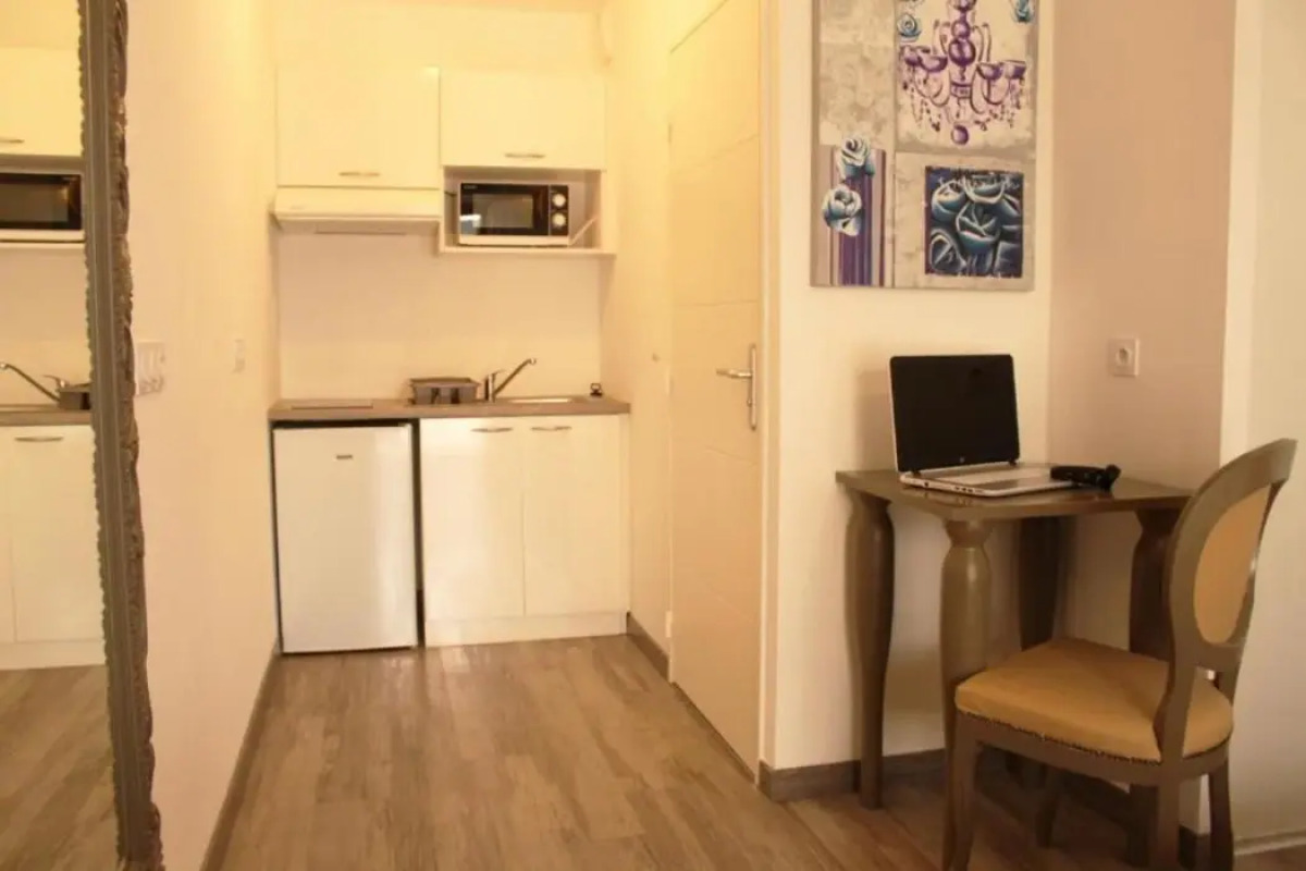 Adonis Aix en Provence