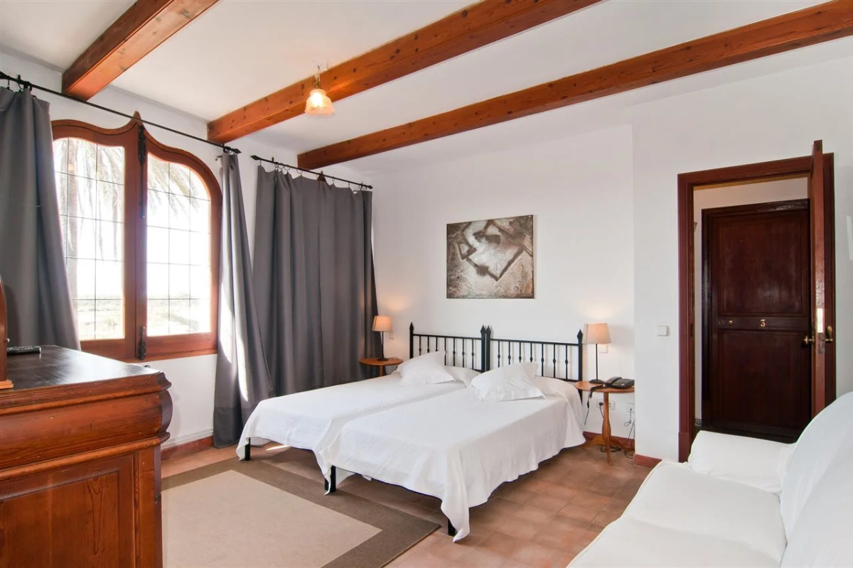 Вилла Leon de Sineu