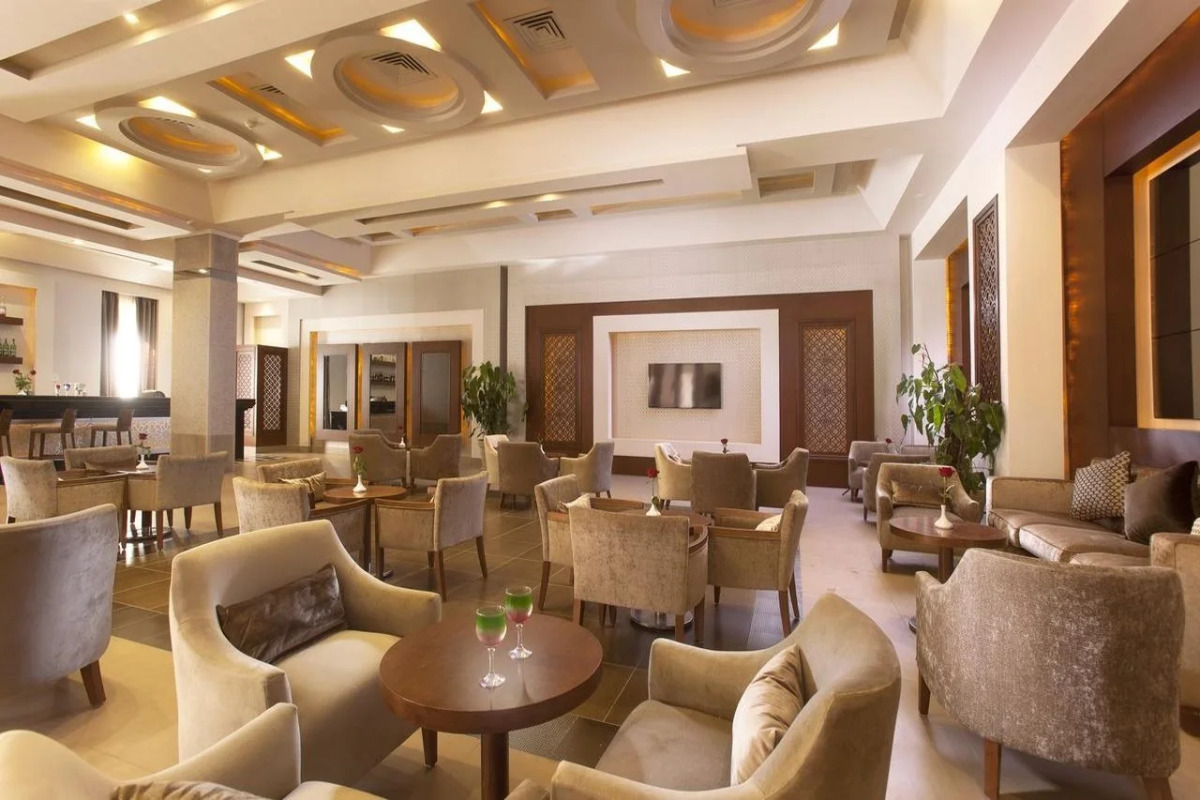 Charmillion Sea Life Resort