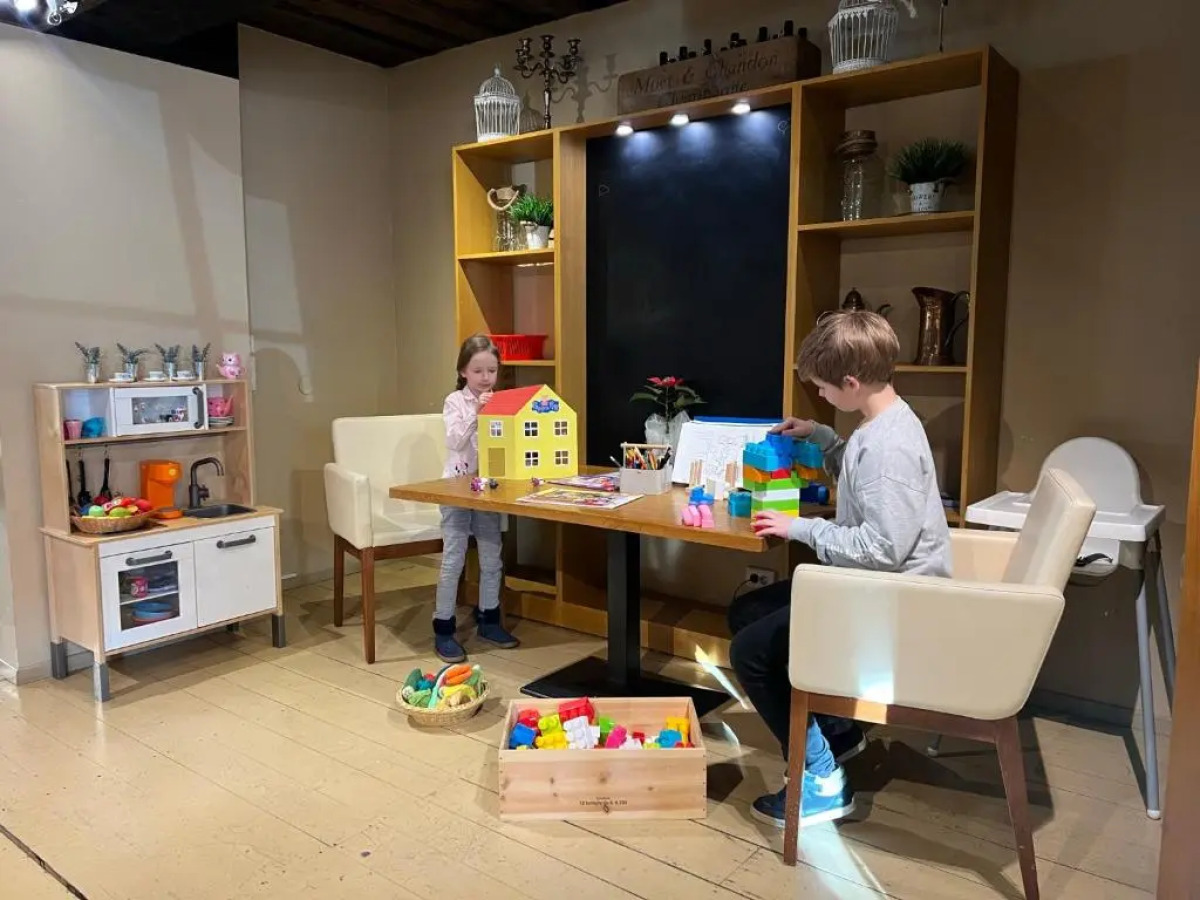 Kreutzwald Hotel Таллин