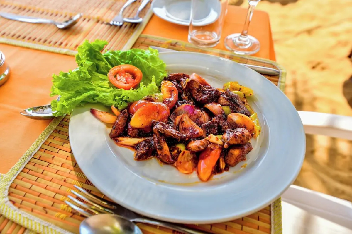 International Beach Hotel