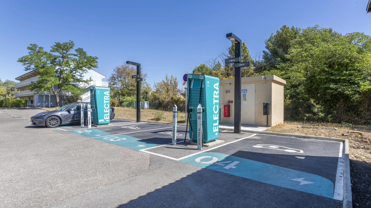 Campanile NATURE - Marseille Saint-Antoine