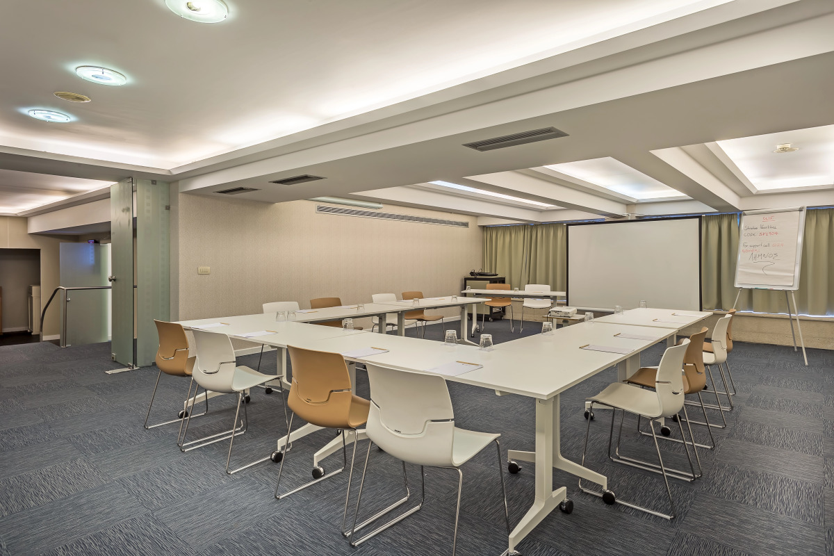 Отель Airotel Stratos Vassilikos