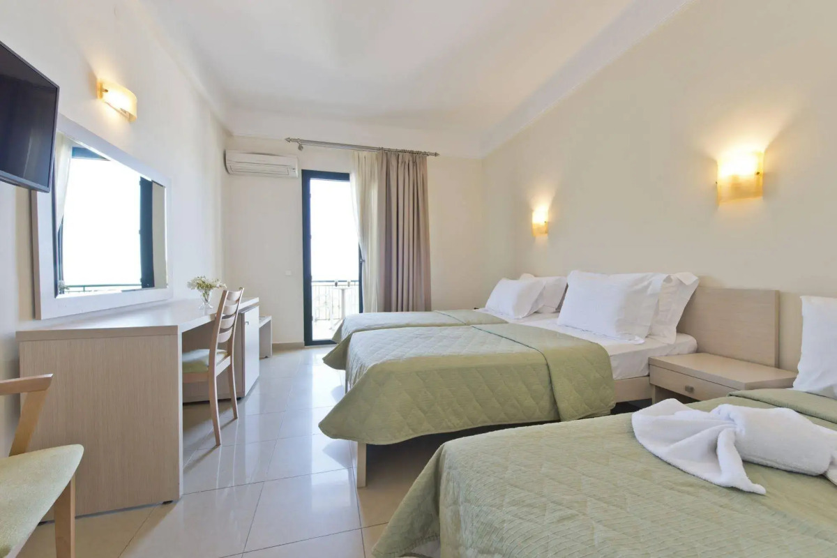 Отель Bomo Tosca Beach