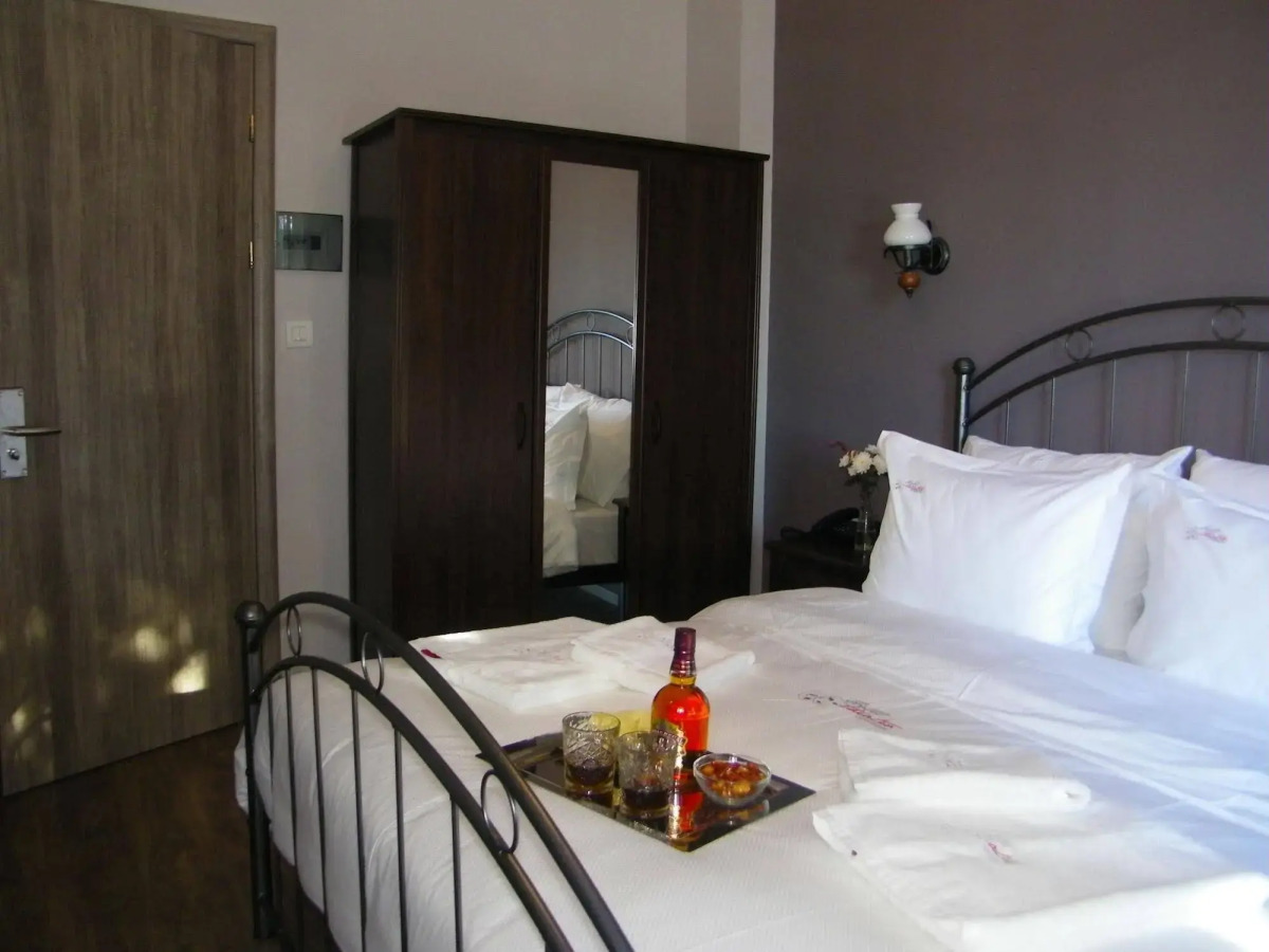 Theatro Hotel Odysseon