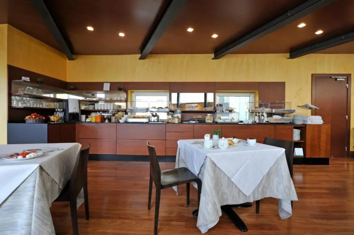 B&B HOTEL Imperia Rossini al Teatro