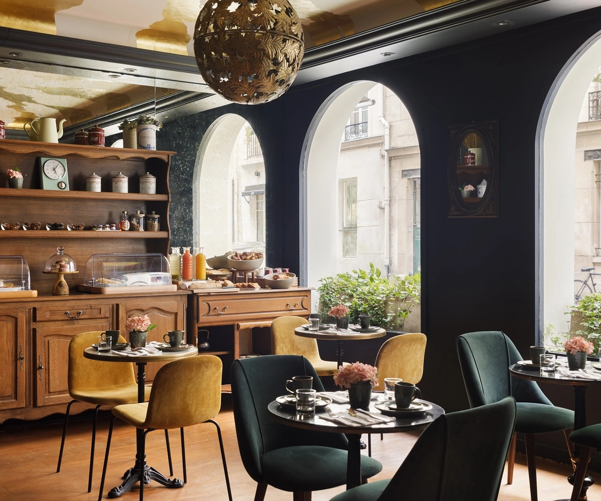 NEWHOTEL REPUBLIQUE (ex Albert's Hotel)